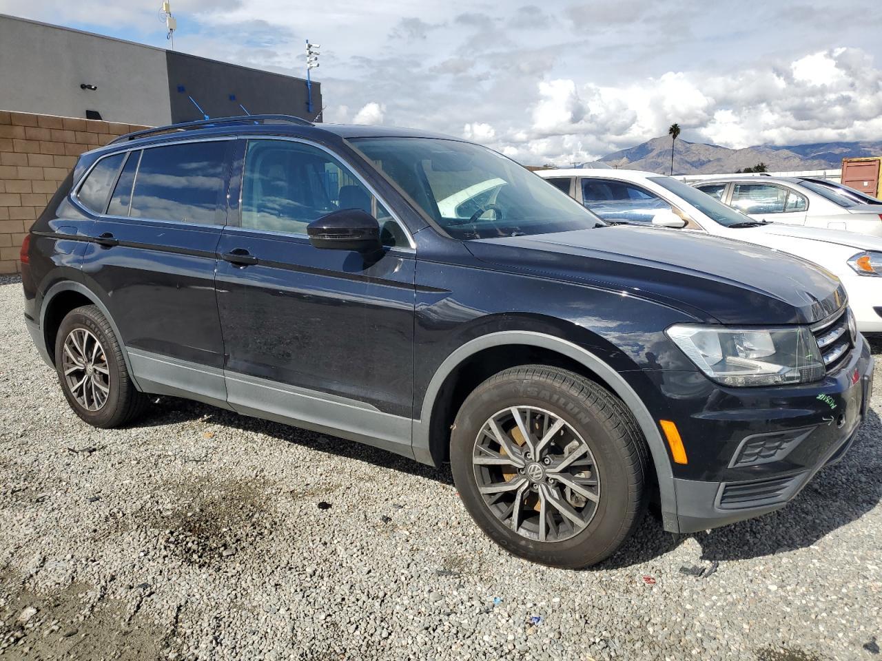 2019 Volkswagen Tiguan Se - Image 4