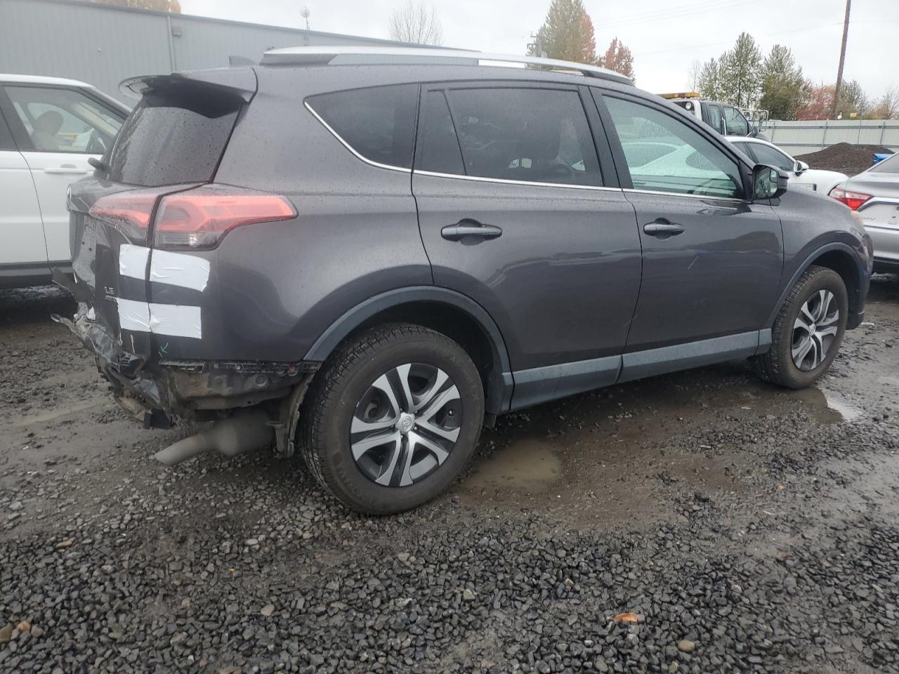 2016 Toyota Rav4 Le - Фото 3