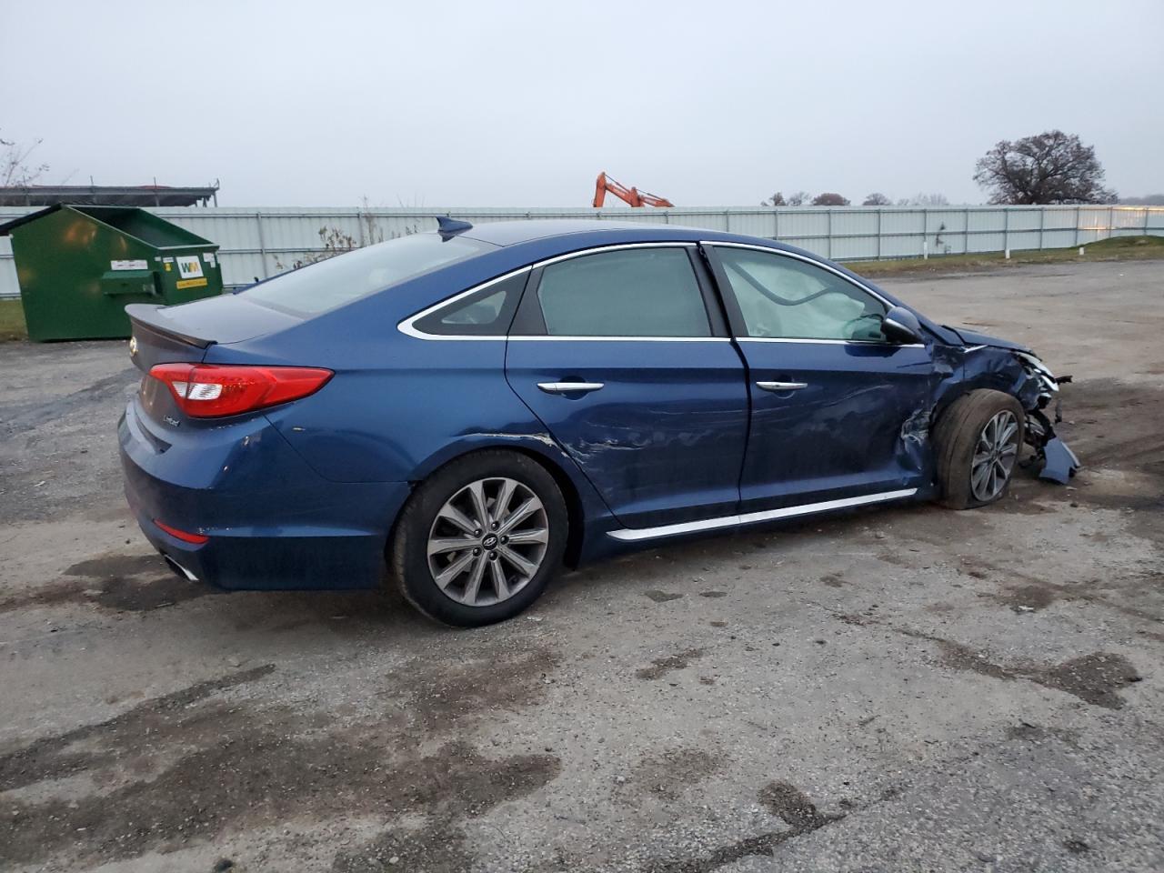 2017 Hyundai Sonata Sport - Image 3