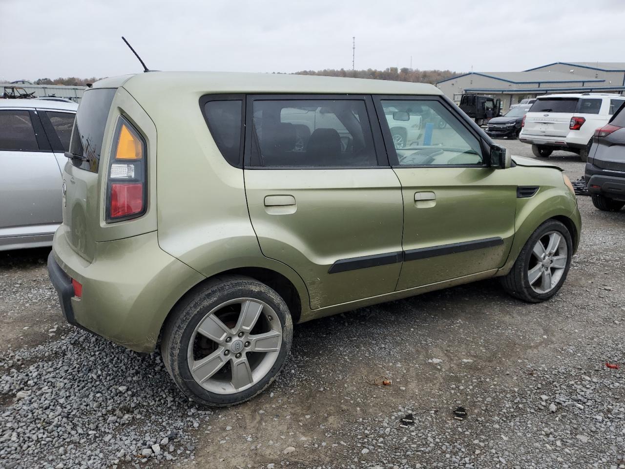 2010 Kia Soul + - Фото 3