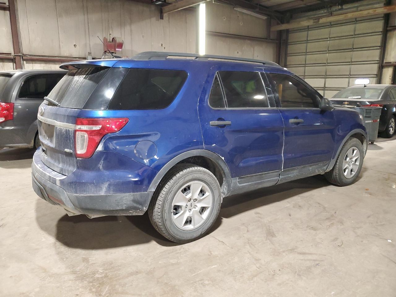 2013 Ford Explorer - Фото 3