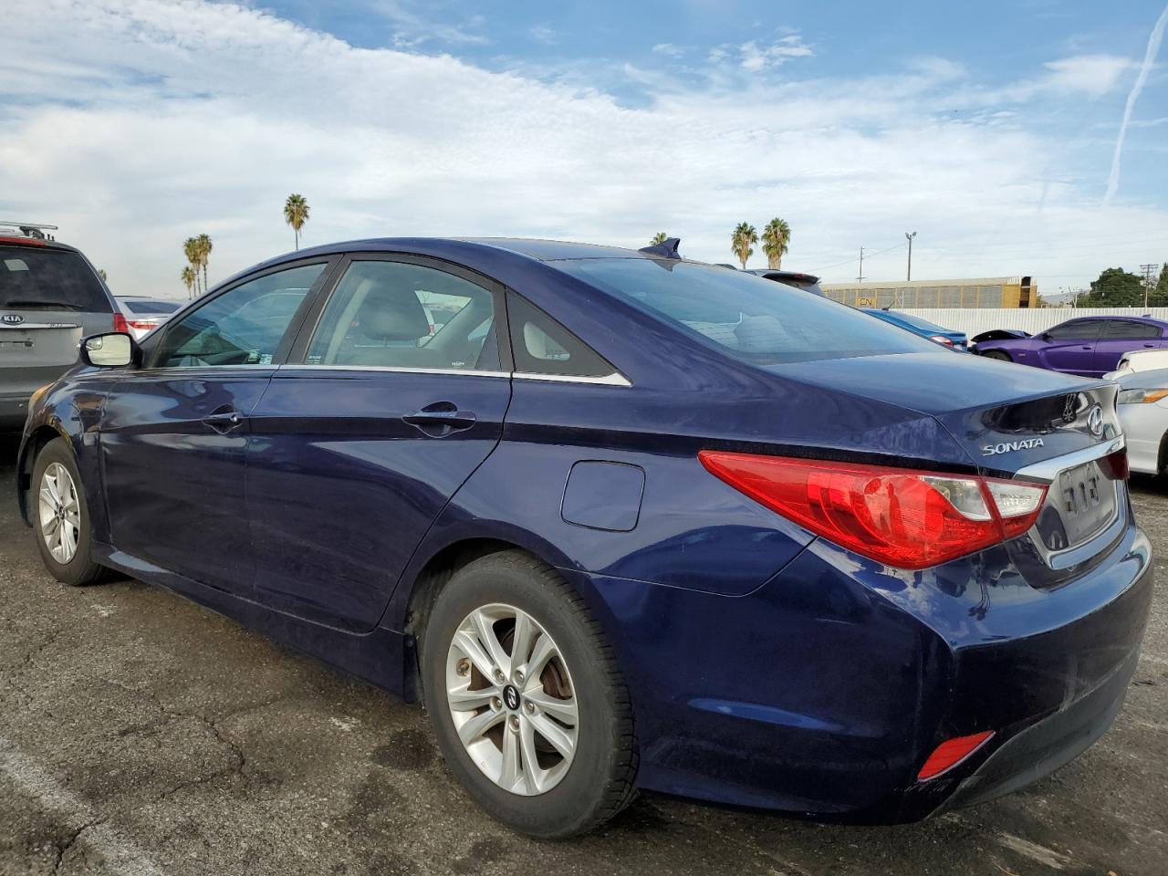 2014 Hyundai Sonata Gls - Фото 2