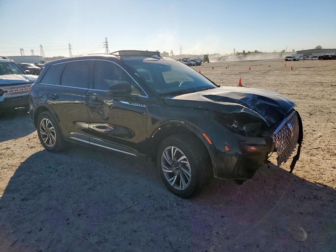 2024 Lincoln Corsair - Image 4