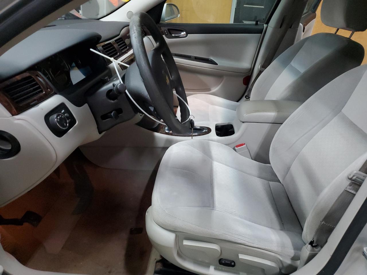 2015 Chevrolet Impala Limited Lt - Image 7