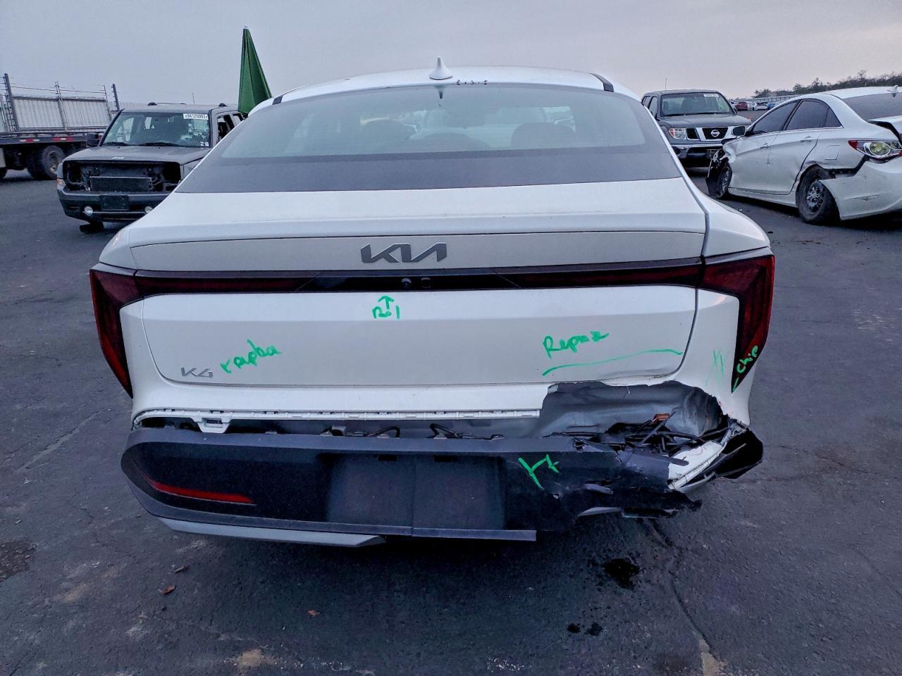 2025 Kia K4 Ex - Фото 6