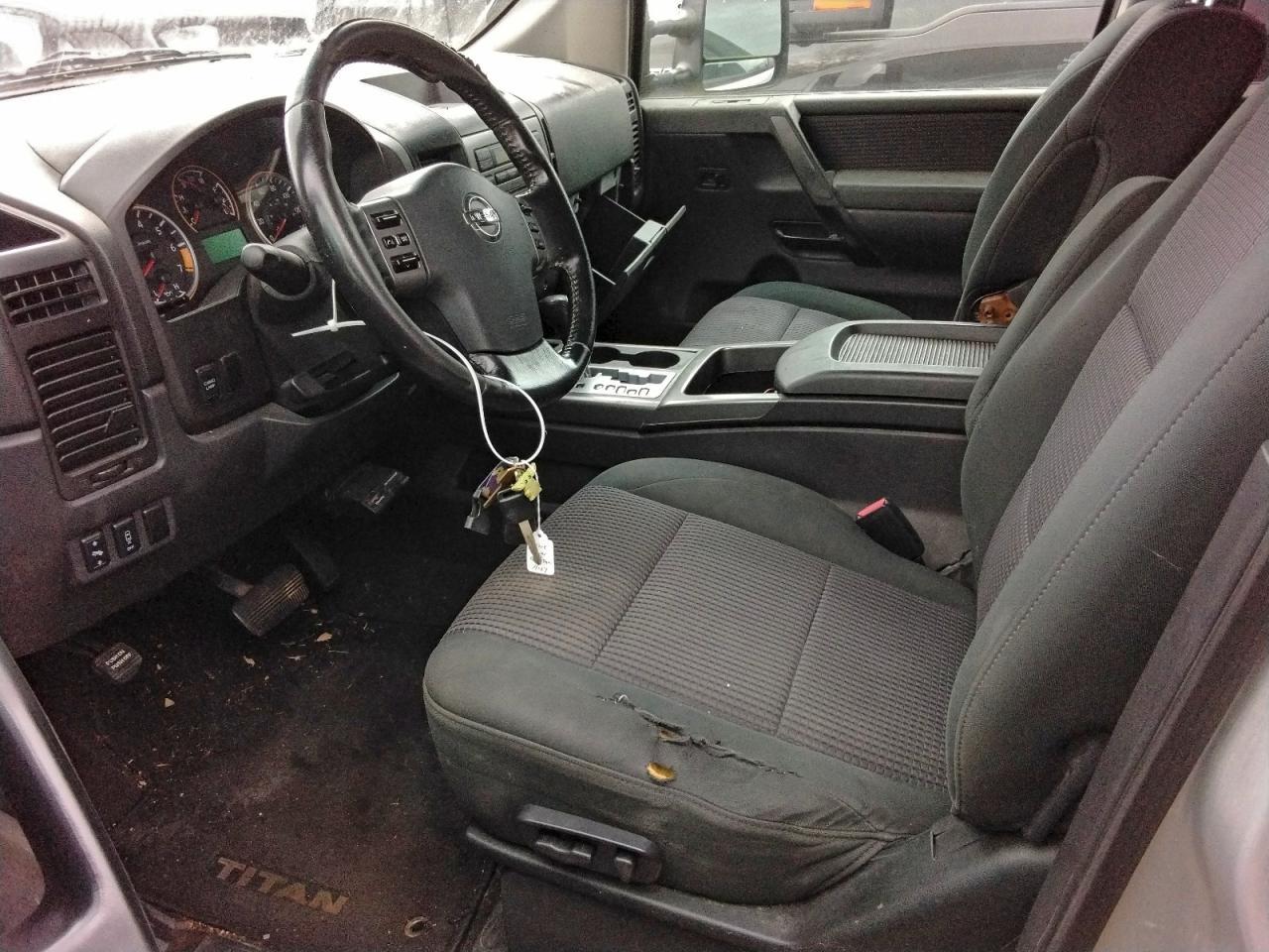2009 Nissan Titan Xe - Image 7