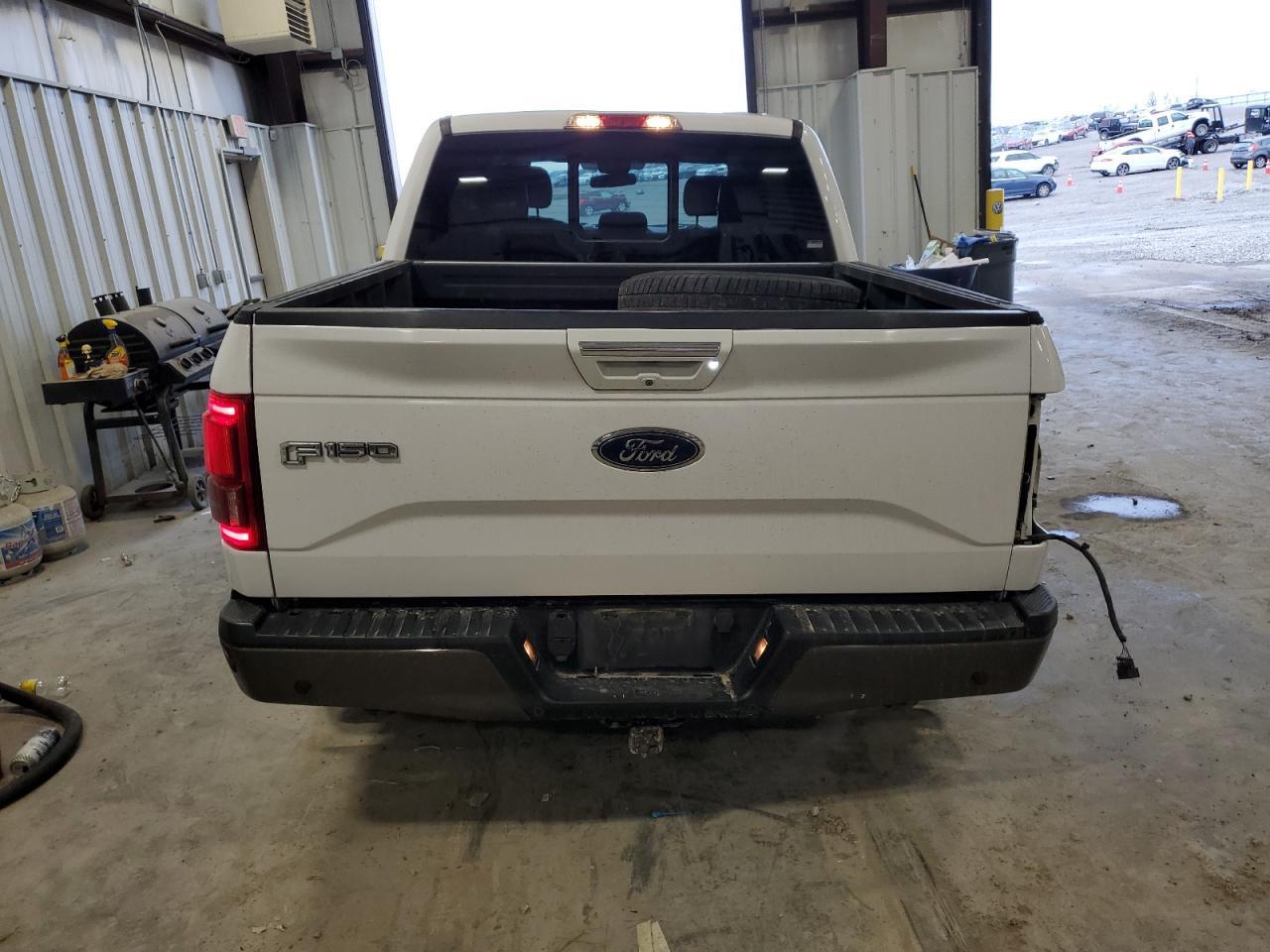 2017 Ford F150 Supercrew - Фото 6