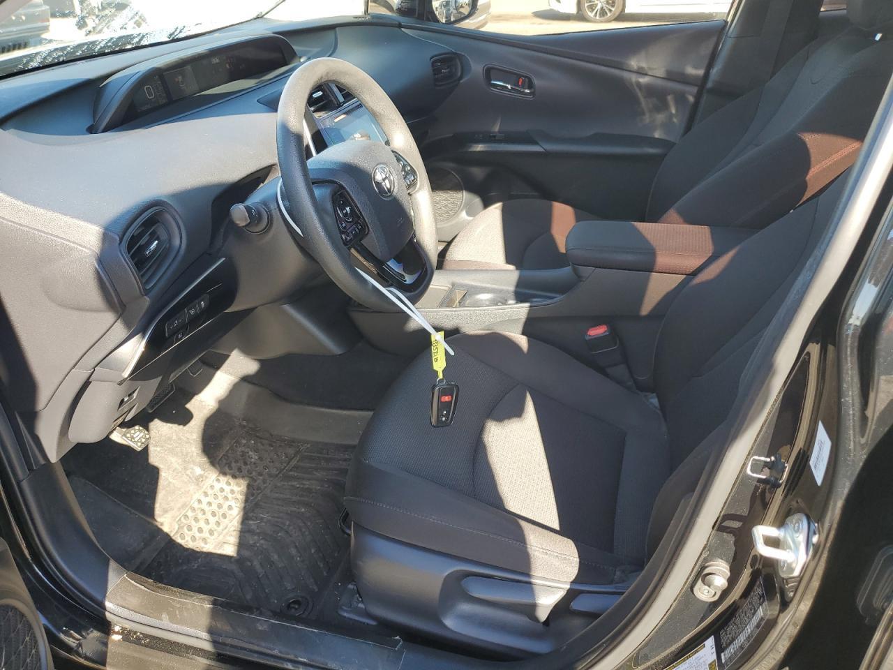 2019 Toyota Prius - Image 7