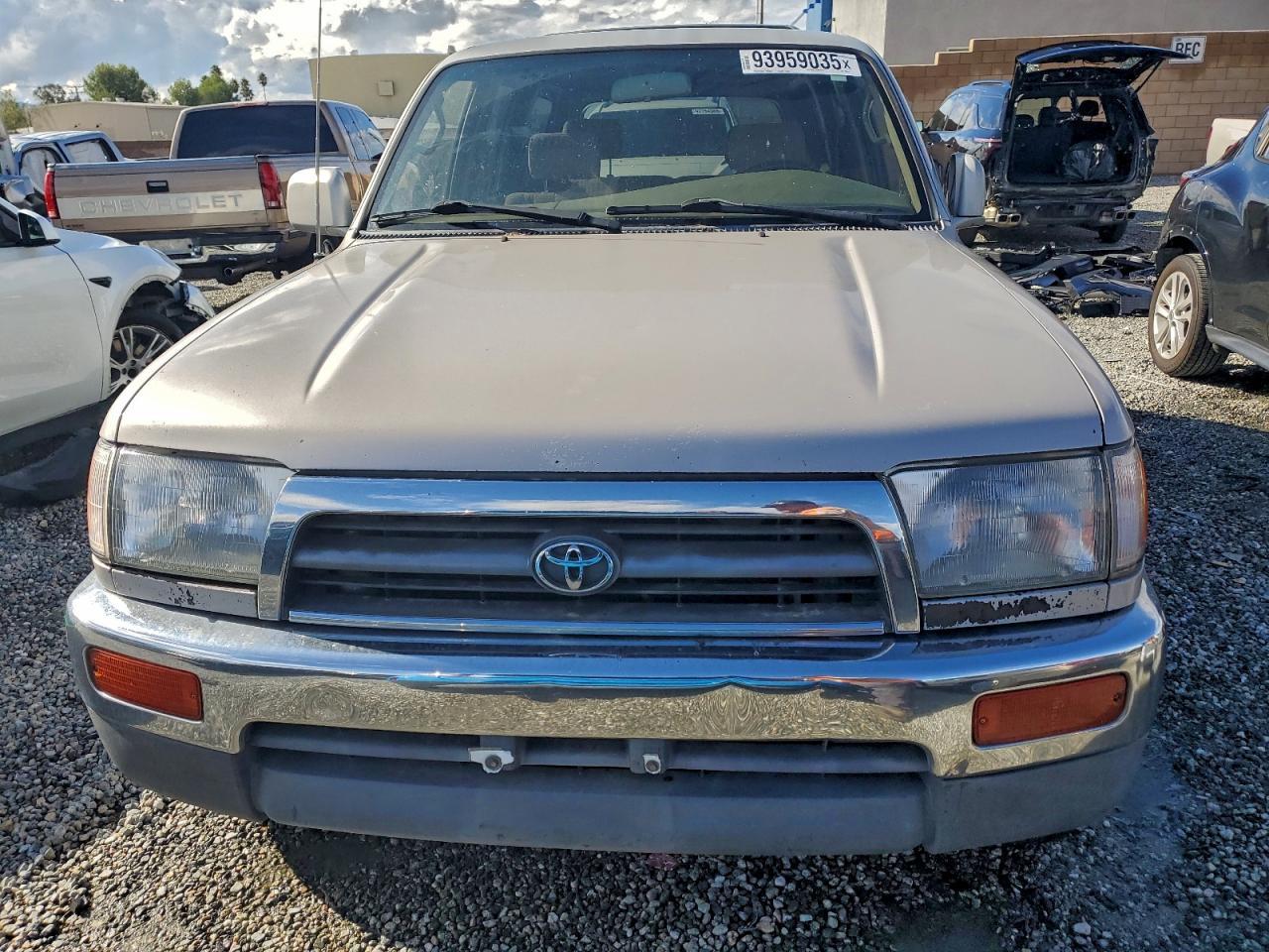1998 Toyota 4Runner Sr5 - Фото 5