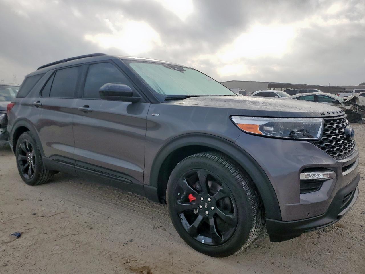 2024 Ford Explorer St-Line - Фото 4