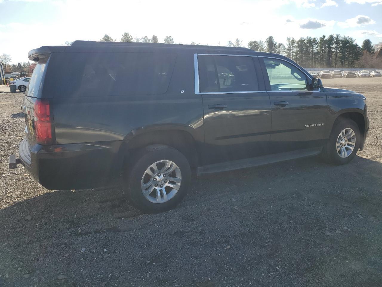 2020 Chevrolet Suburban K1500 Lt - Image 3