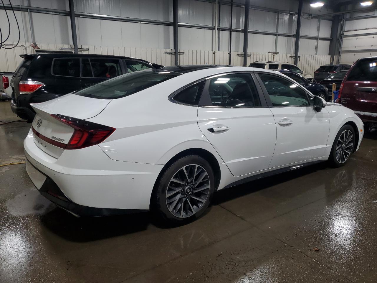 2020 Hyundai Sonata Limited - Image 3