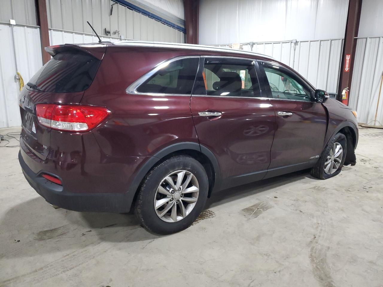 2017 Kia Sorento Lx - Image 3