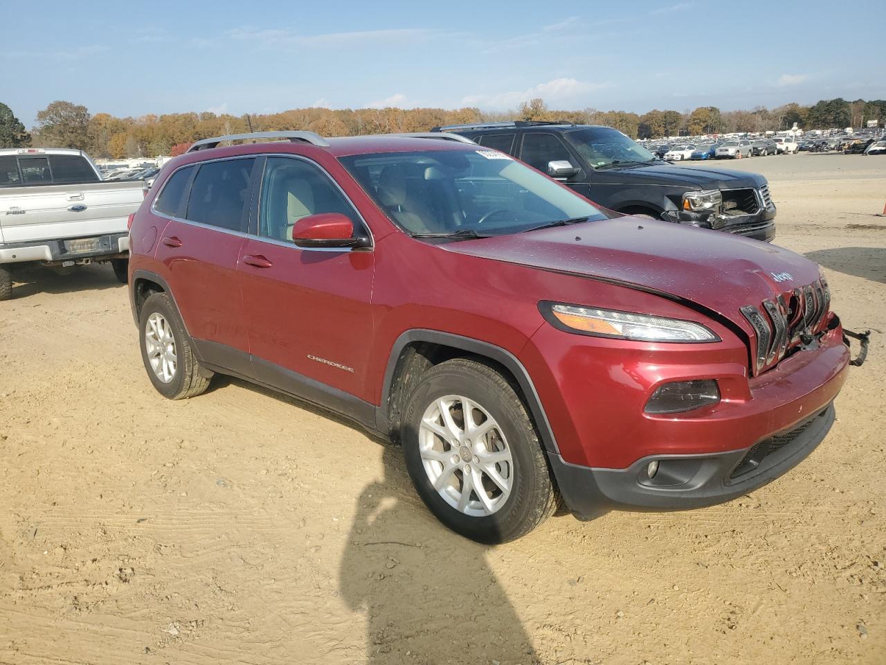 2016 Jeep Cherokee Latitude - Фото 4