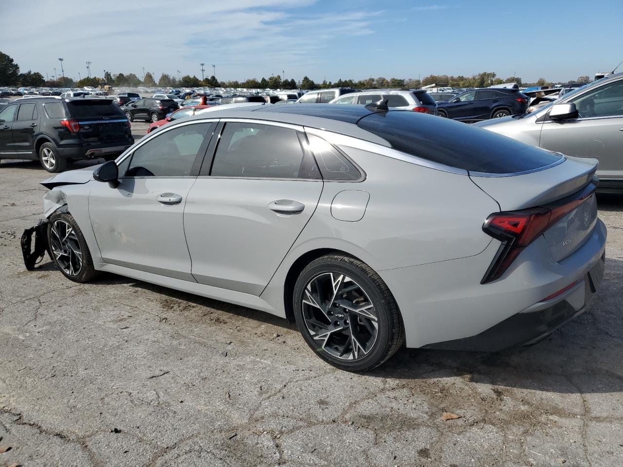 2025 Kia K5 Gt Line - Фото 2