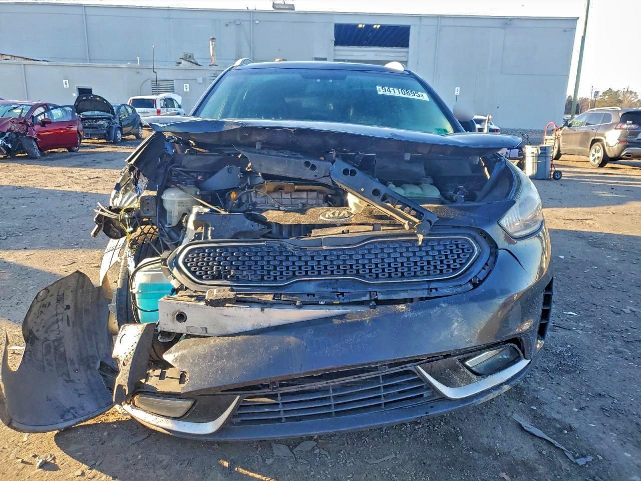 2017 Kia Niro Ex - Фото 5
