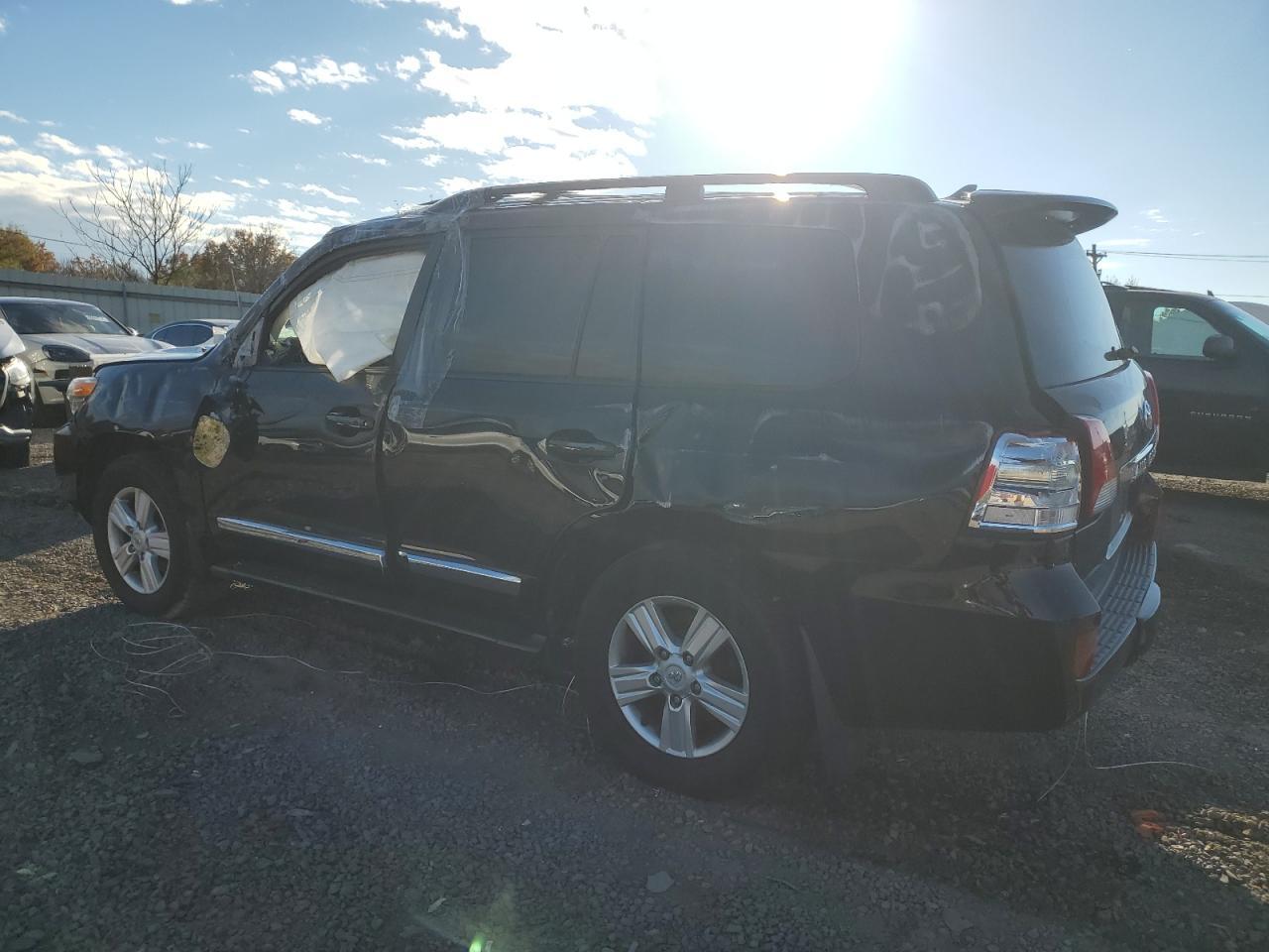 2015 Toyota Land Cruiser - Фото 2