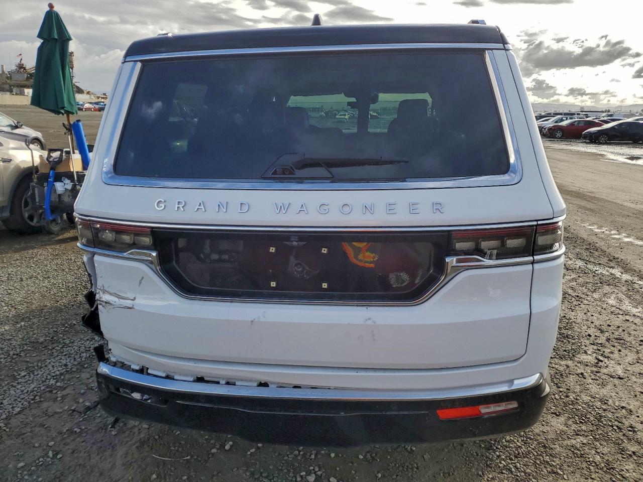 2023 Jeep Grand Wagoneer Series Ii - Фото 6