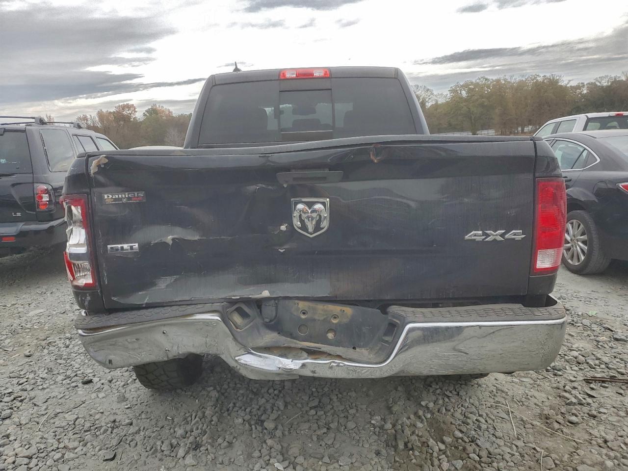 2019 Ram 1500 Classic Slt - Image 6