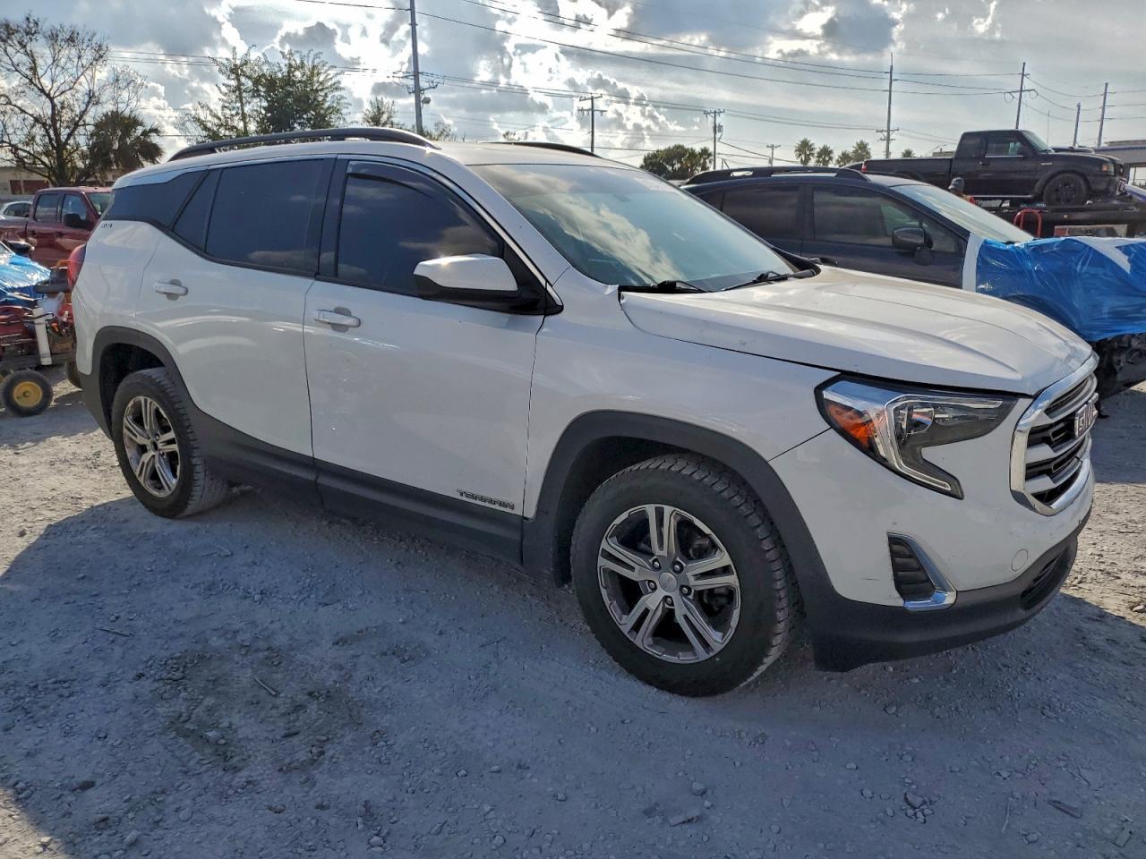 2018 GMC Terrain Sle - Image 4