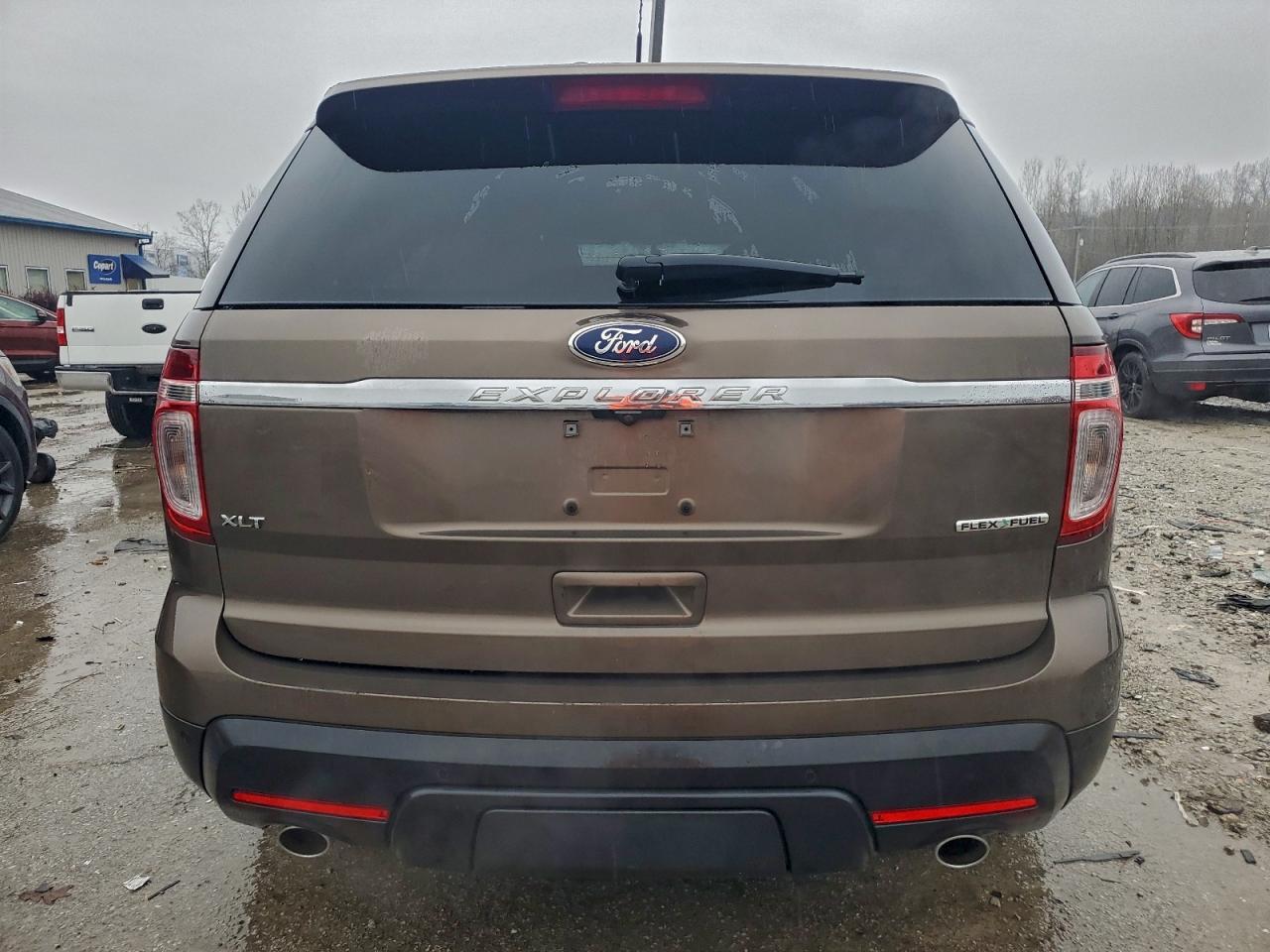 2015 Ford Explorer Xlt - Фото 6