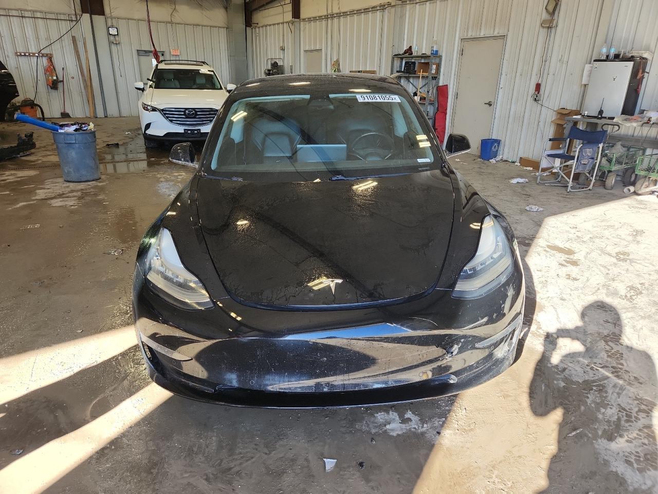 2019 Tesla Model 3 - Фото 5