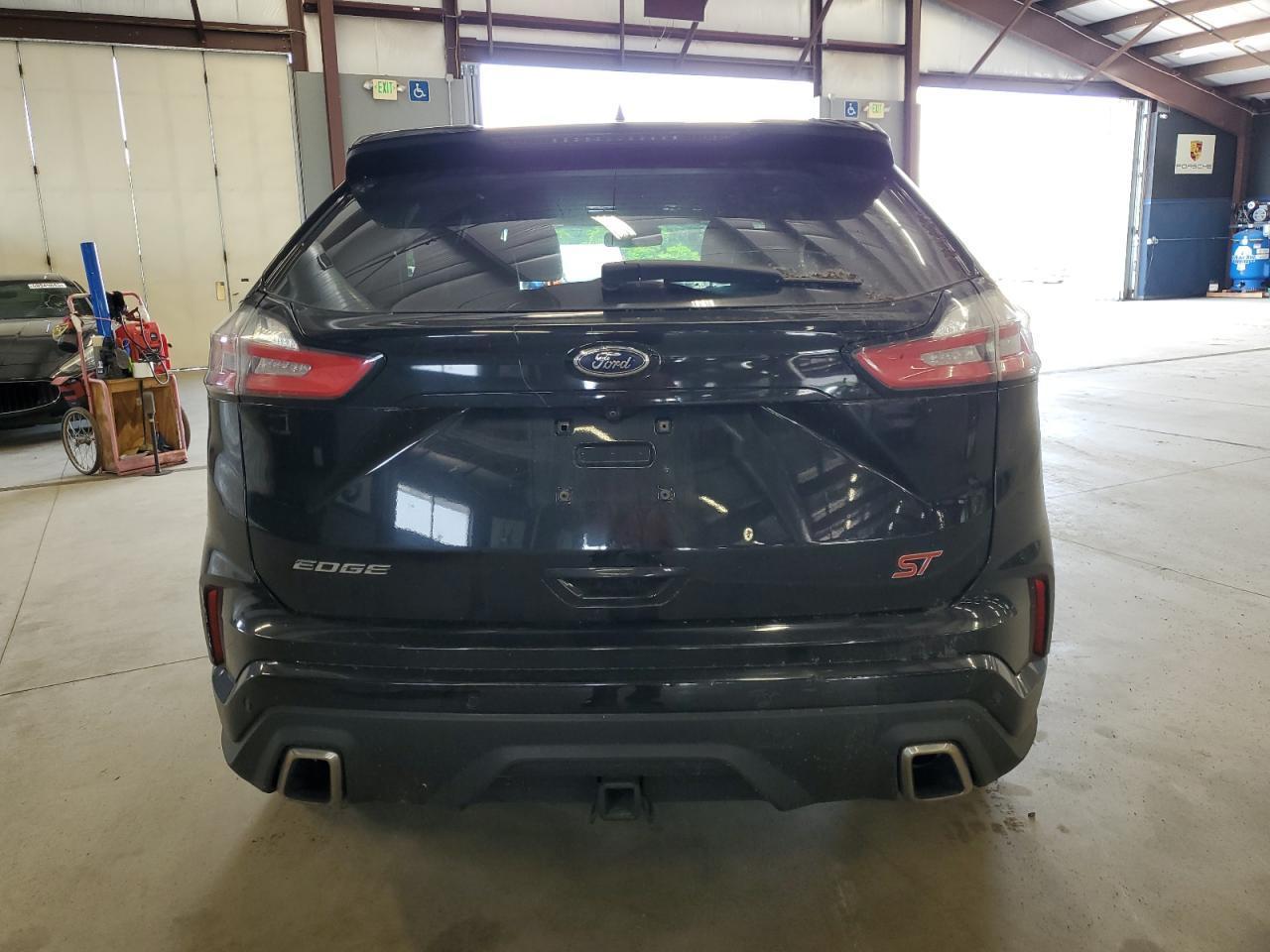 2020 Ford Edge St - Фото 6