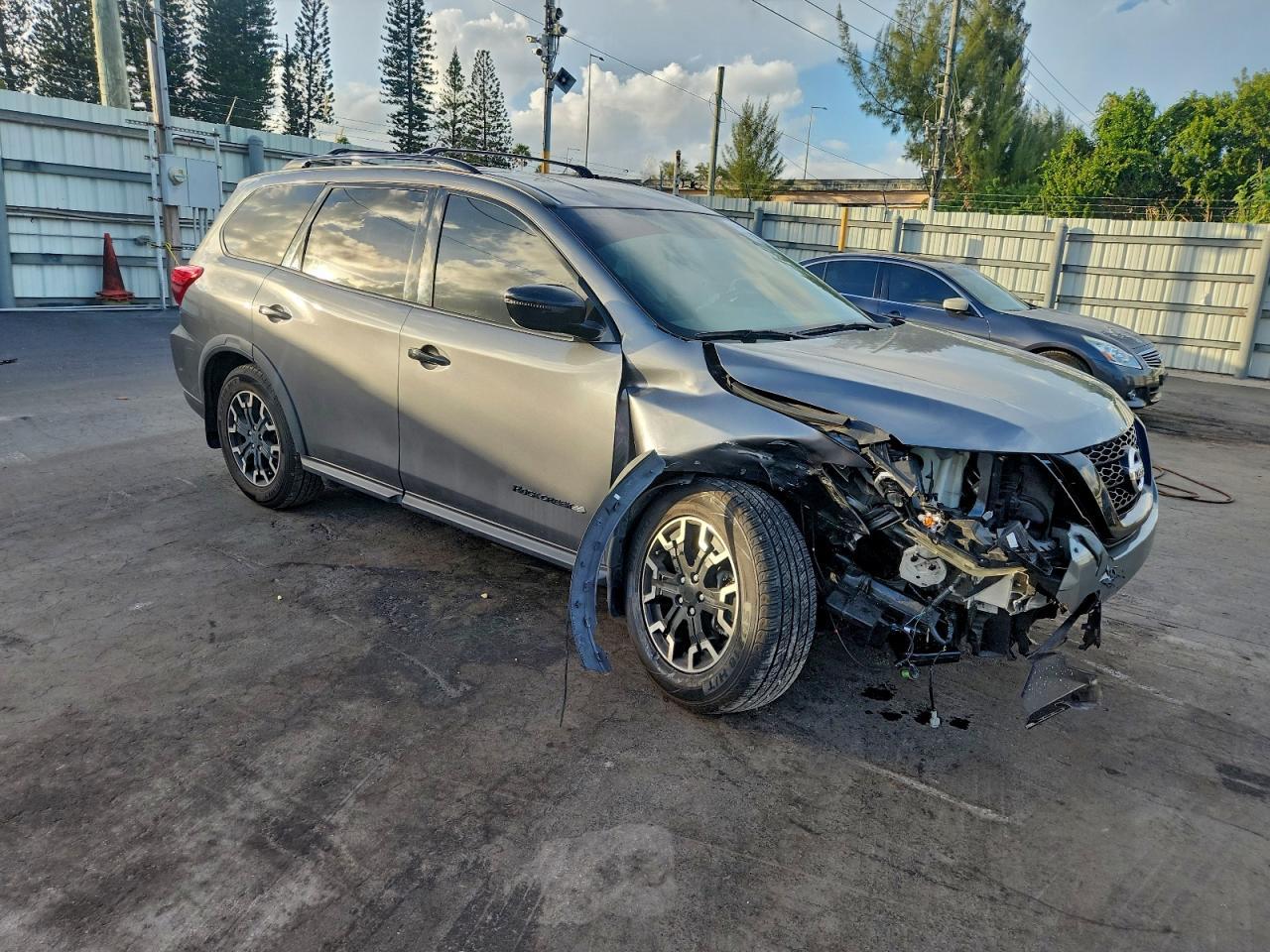 2020 Nissan Pathfinder Sv - Фото 4