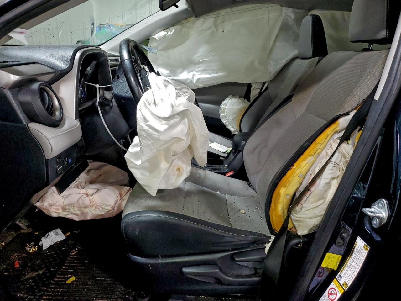 2017 Toyota Rav4 Xle - Image 7