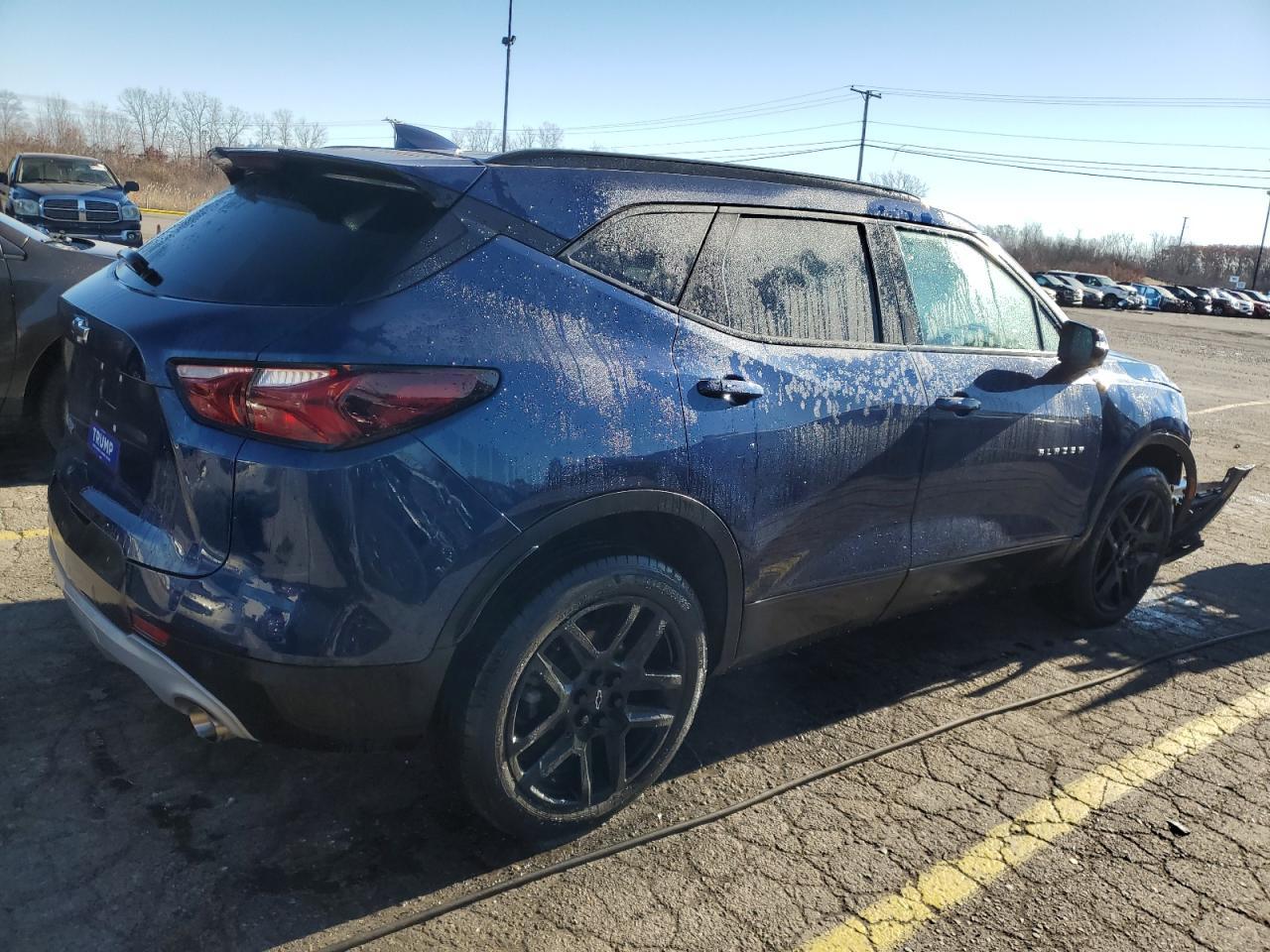 2022 Chevrolet Blazer 2Lt - Фото 3