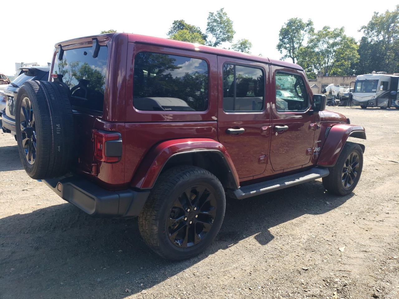 2022 Jeep Wrangler Unlimited Sahara 4Xe - Фото 3