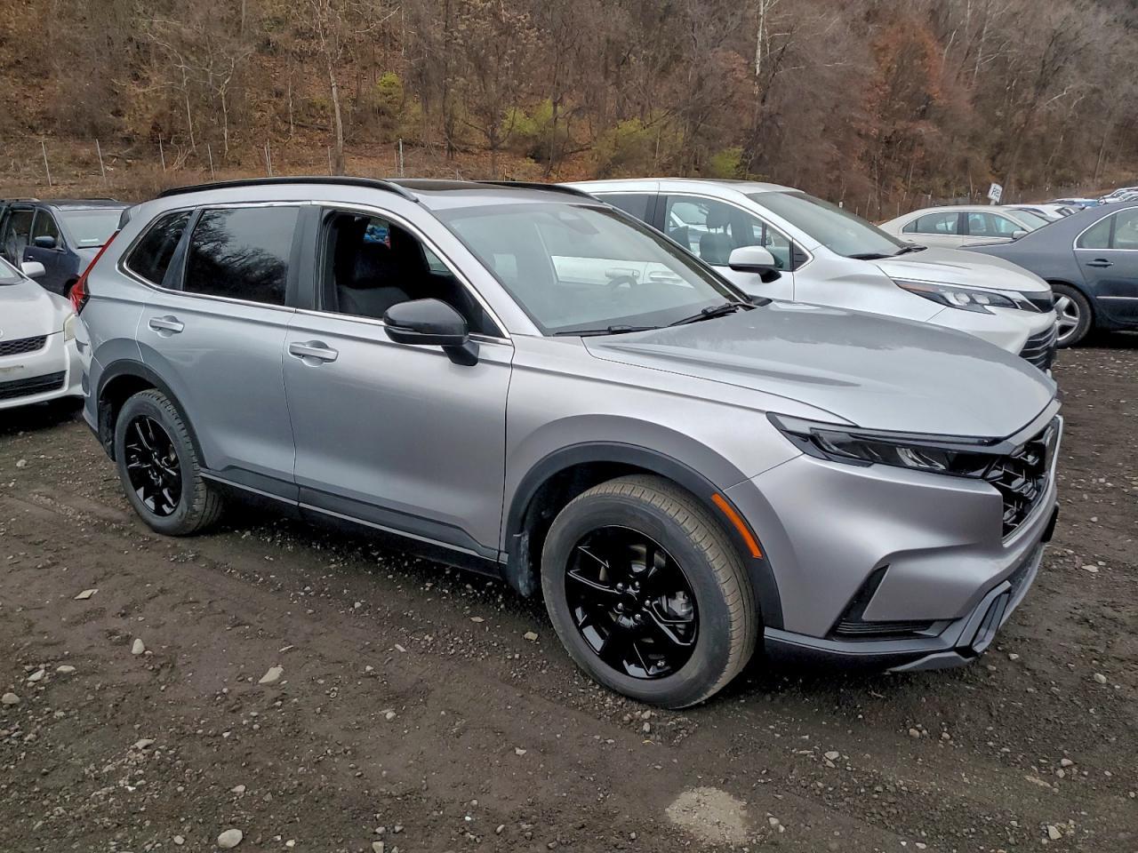 2025 Honda Cr-V Sport - Image 4