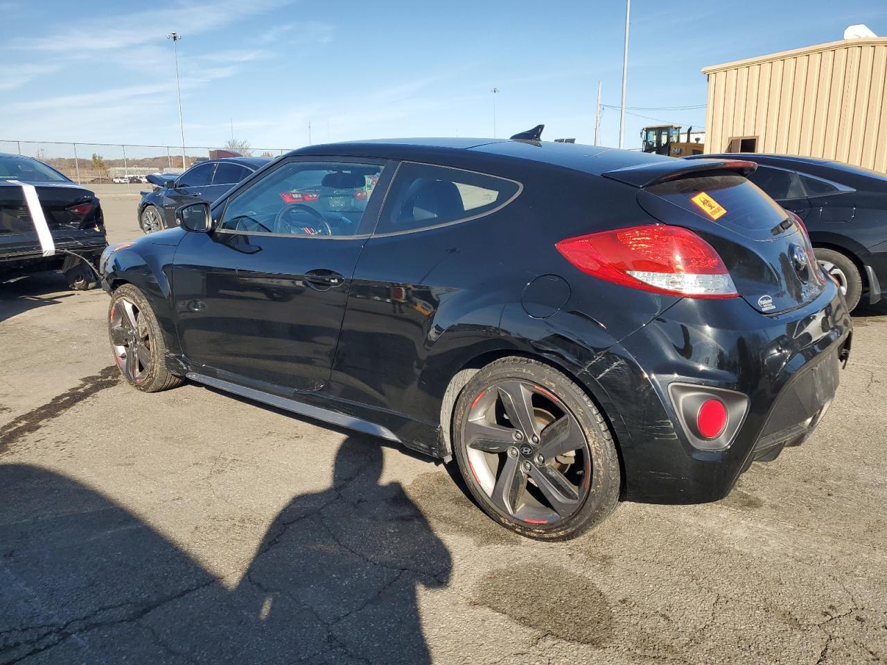2015 Hyundai Veloster Turbo - Image 2