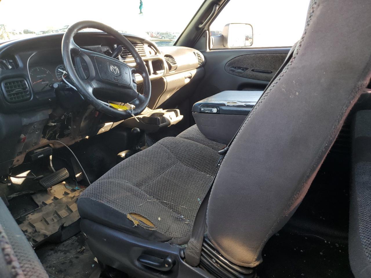 2001 Dodge Ram 2500 - Фото 7