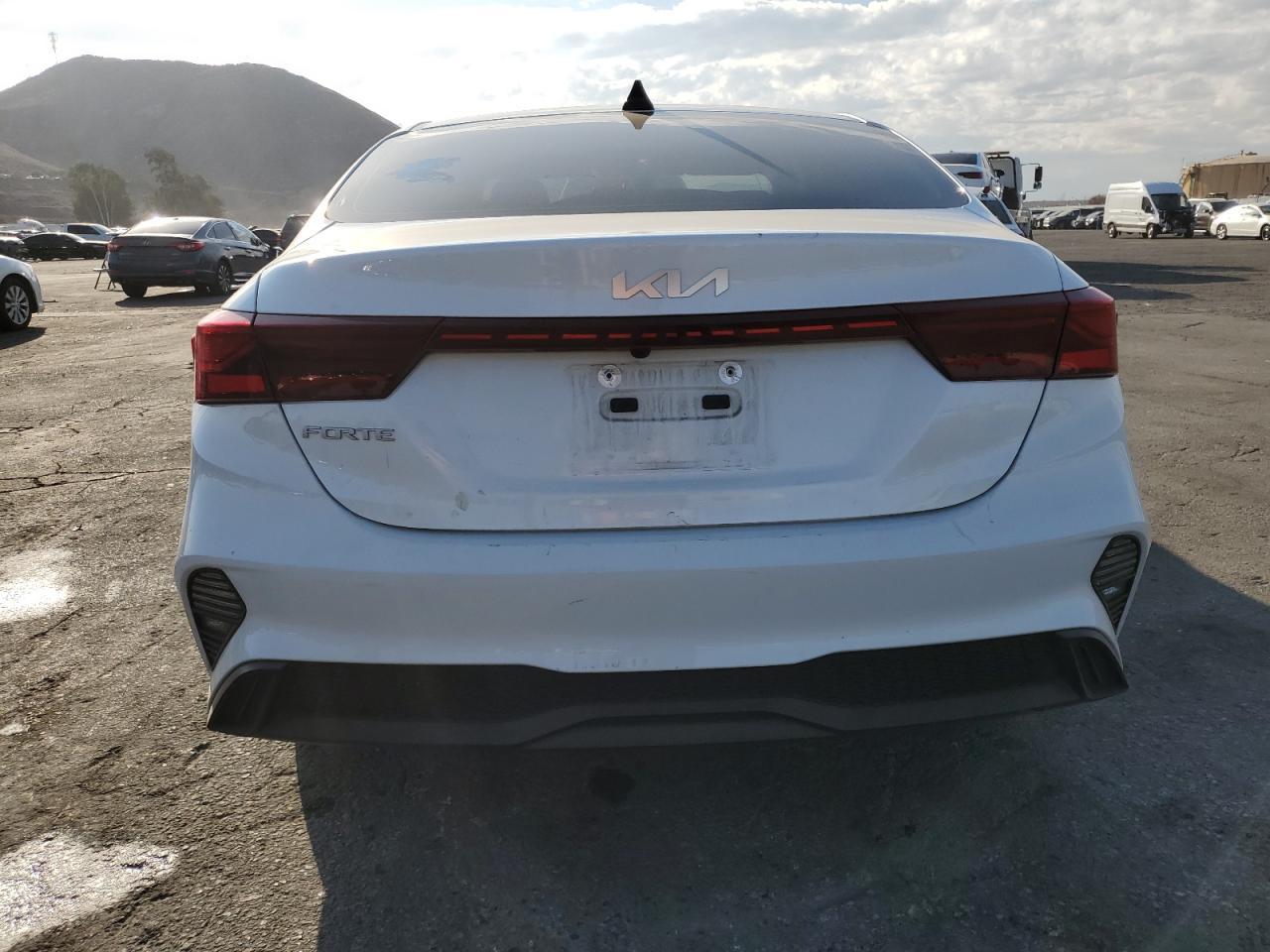 2023 Kia Forte Lx - Фото 6