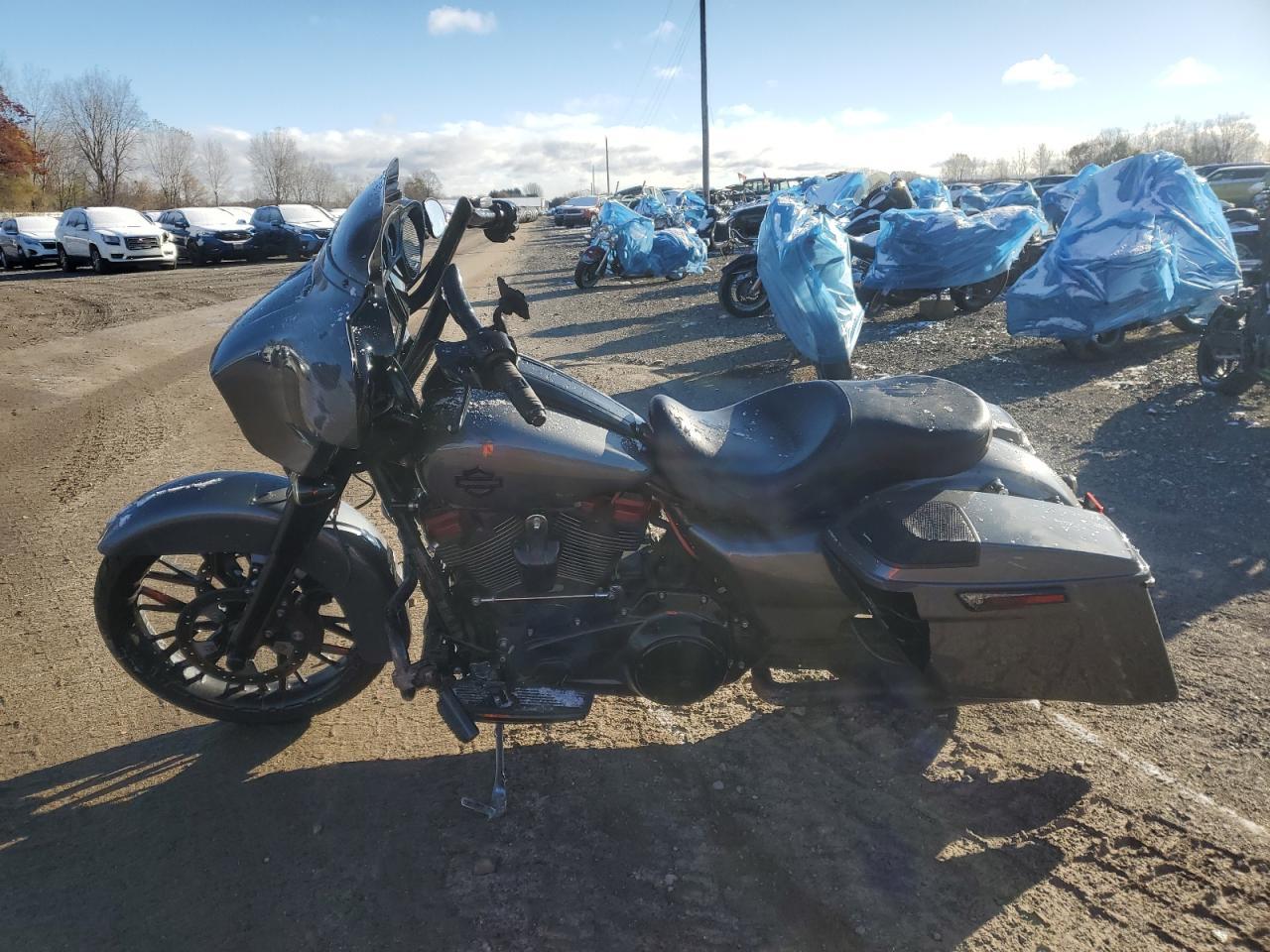 2021 Harley-Davidson Flhxs - Image 3
