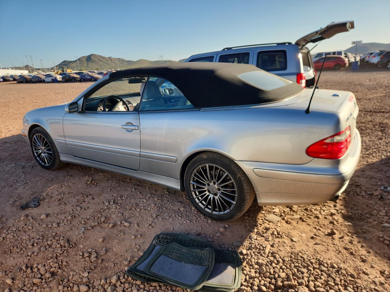 2000 Mercedes-Benz Clk 320 - Image 2