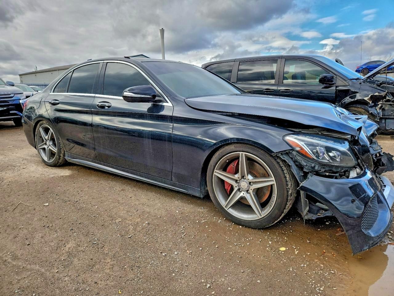 2015 Mercedes-Benz C 300 4Matic - Image 4
