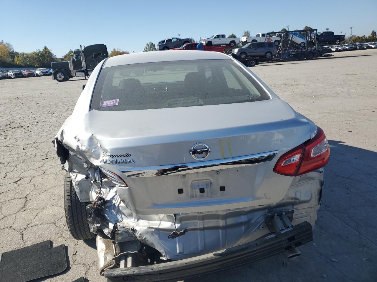 2016 Nissan Altima 2.5 - Image 6