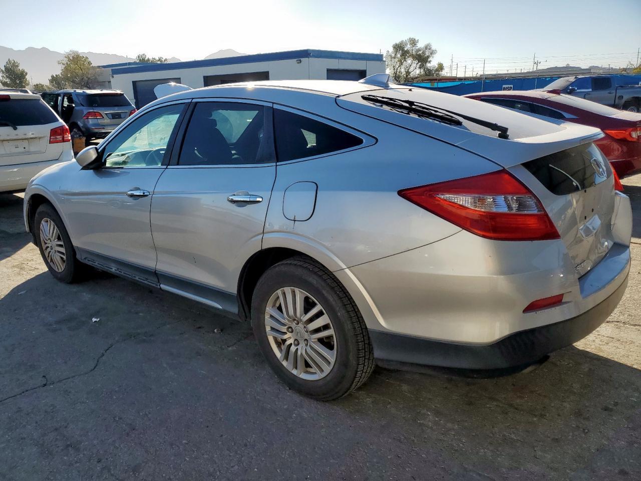 2015 Honda Crosstour Exl - Image 2