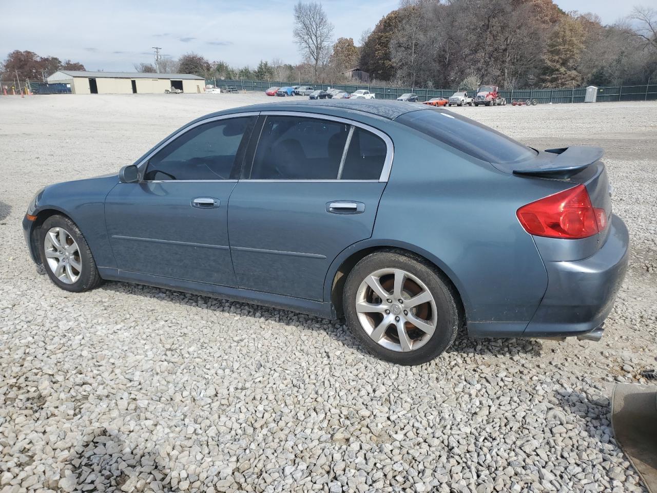 2005 Infiniti G35 - Фото 2
