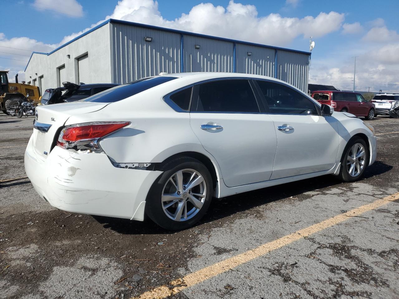 2013 Nissan Altima 2.5/S/Sv/Sl - Фото 3