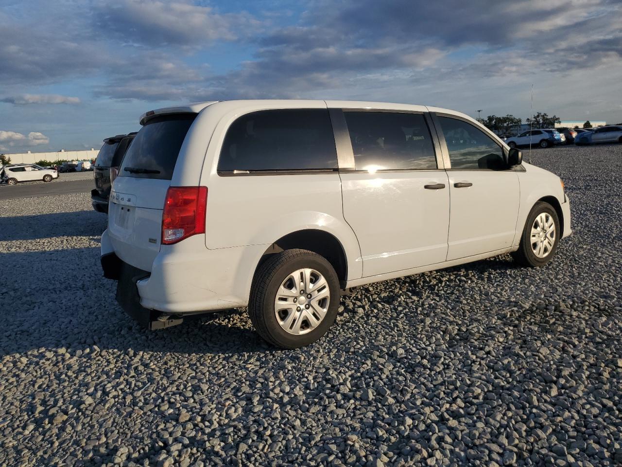 2019 Dodge Grand Caravan Se - Фото 3