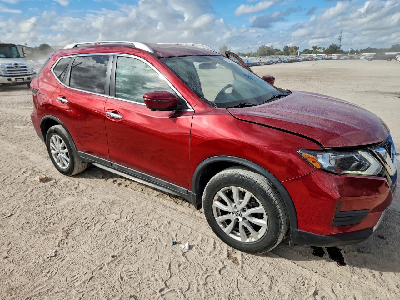 2018 Nissan Rogue S - Image 4
