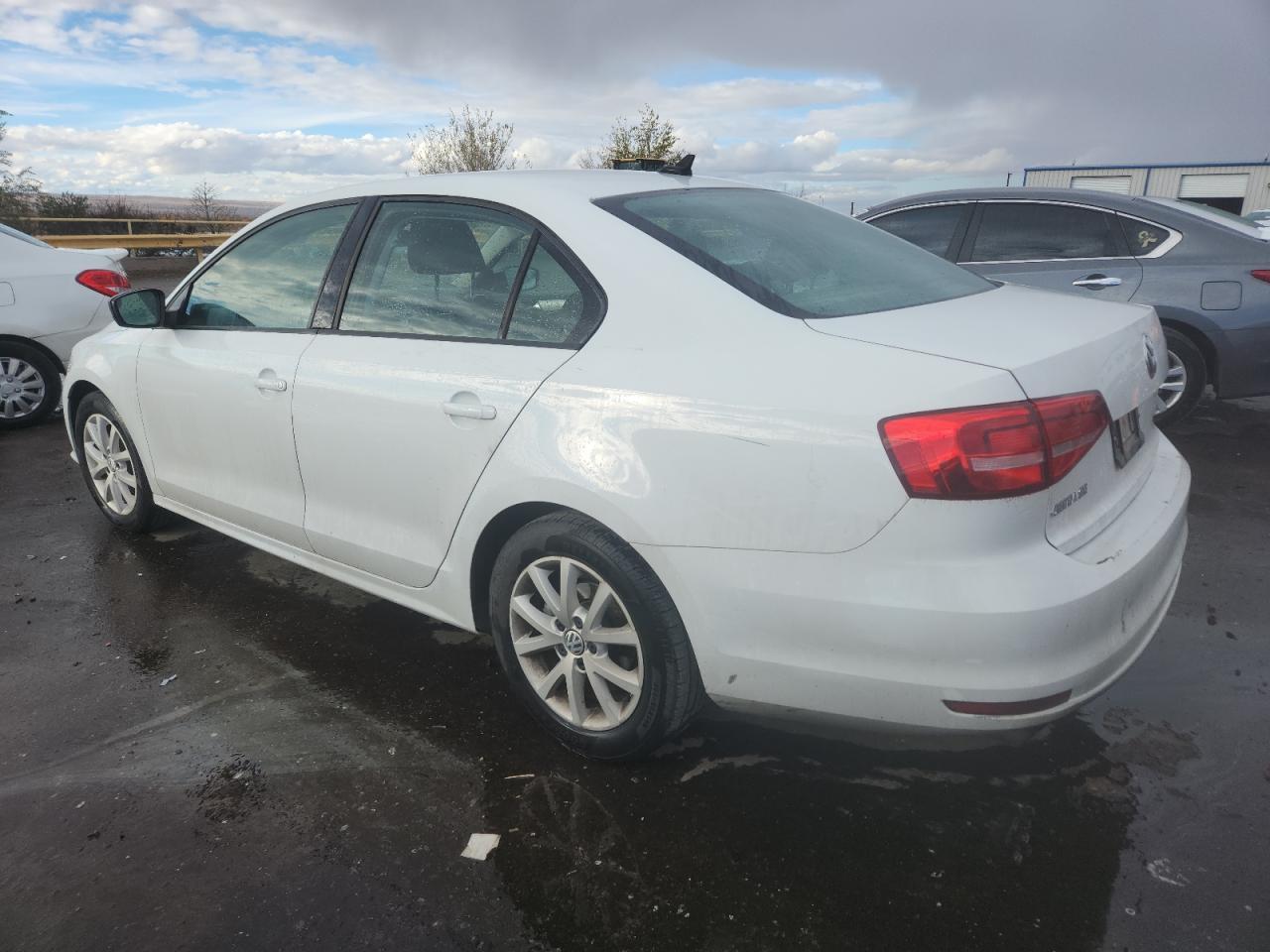 2015 Volkswagen Jetta Se - Image 2