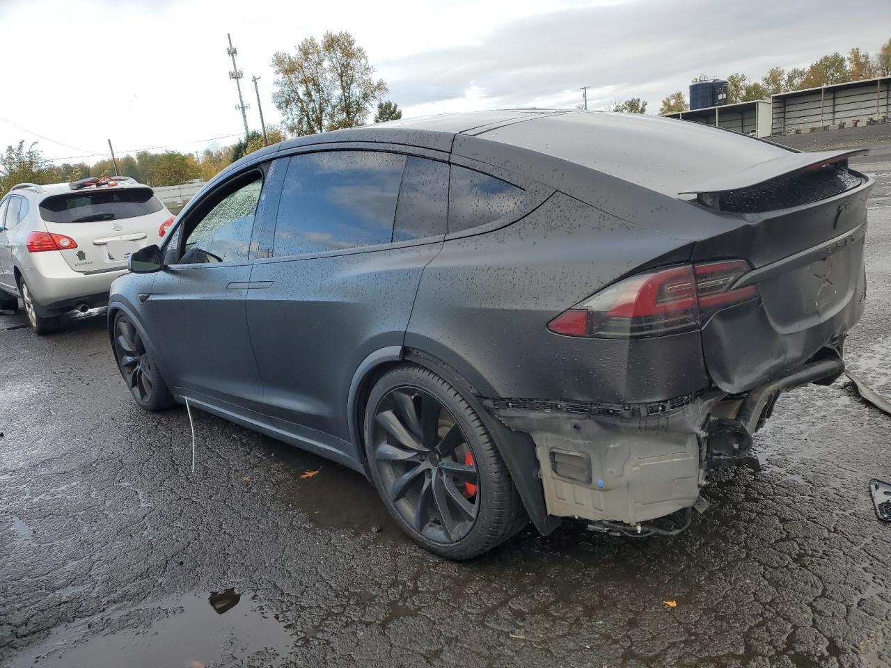 2020 Tesla Model X - Image 2