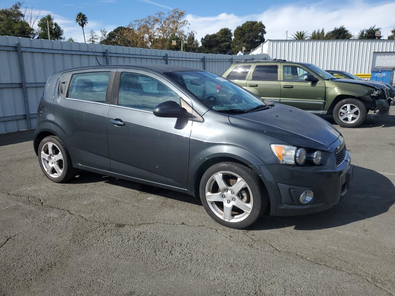2014 Chevrolet Sonic Ltz - Image 4