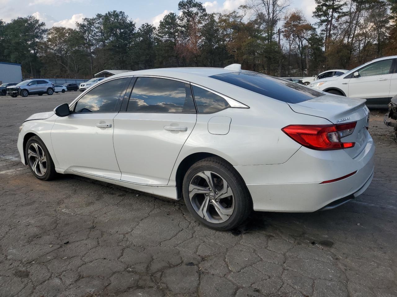 2018 Honda Accord Ex - Image 2