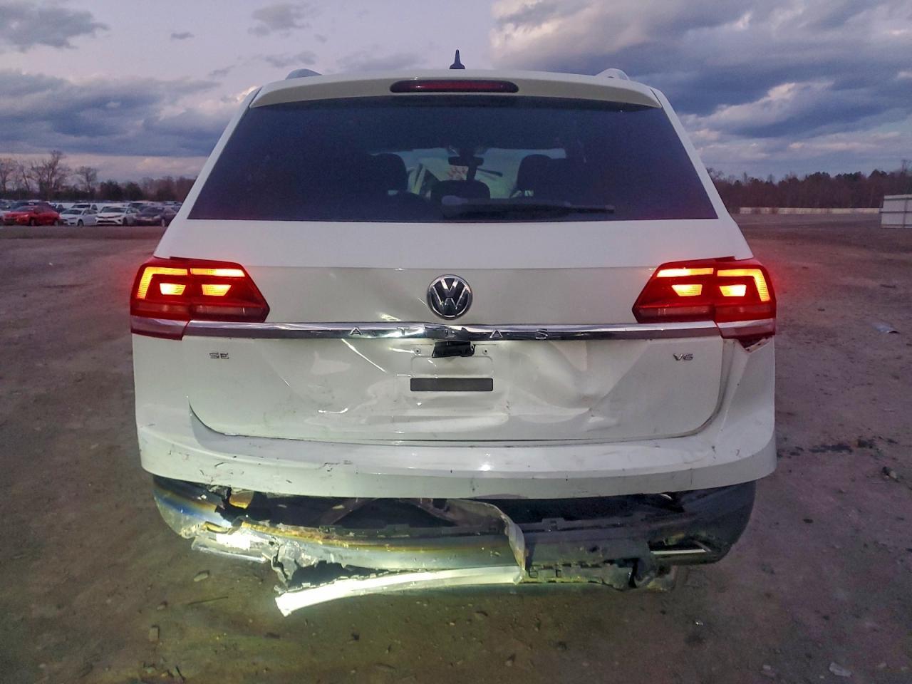 2018 Volkswagen Atlas Se - Фото 6