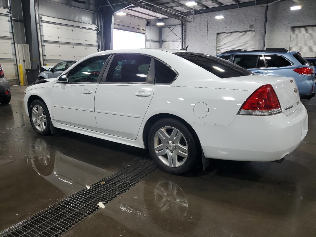 2014 Chevrolet Impala Limited Lt - Image 2